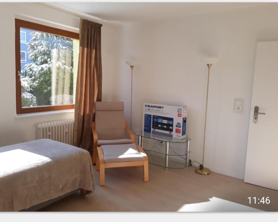Monteurswohnung-Kas-1 Zimmer Mit Eigenem Bad Salzgitter Exterior photo